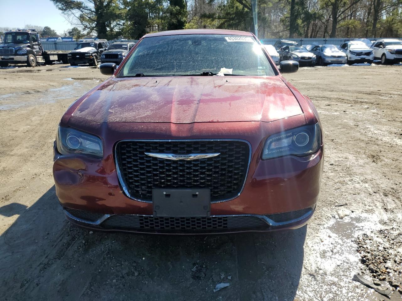 2019 Chrysler 300 - Image 5