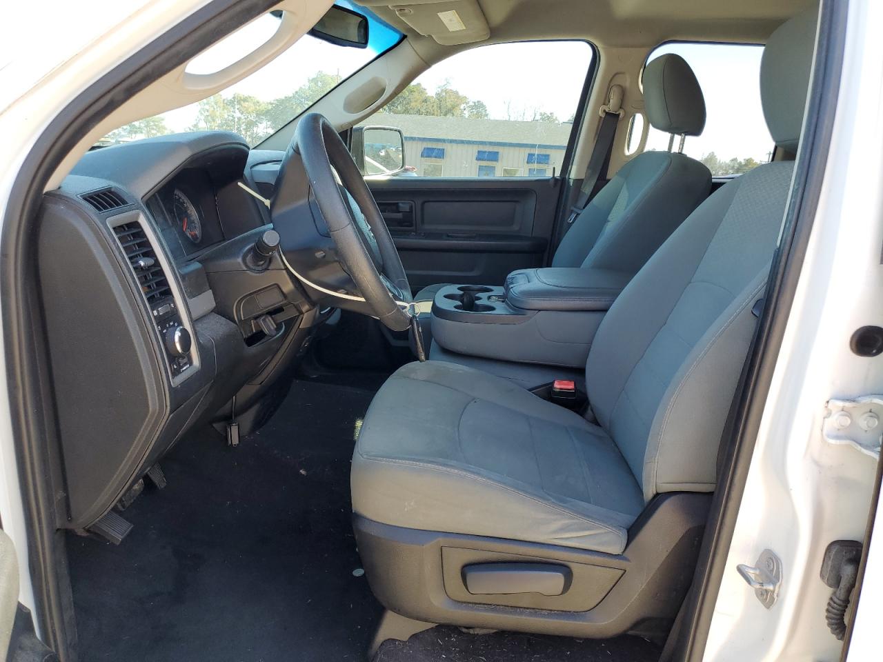 2019 RAM 1500 - Image 7