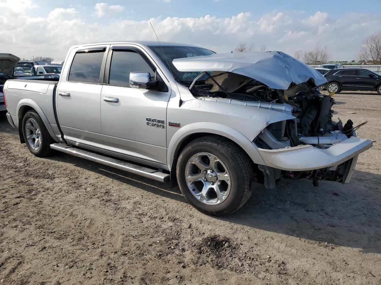 2015 RAM 1500 - Image 4