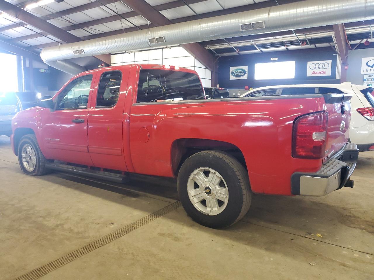 2011 Chevrolet Silverado - Image 2