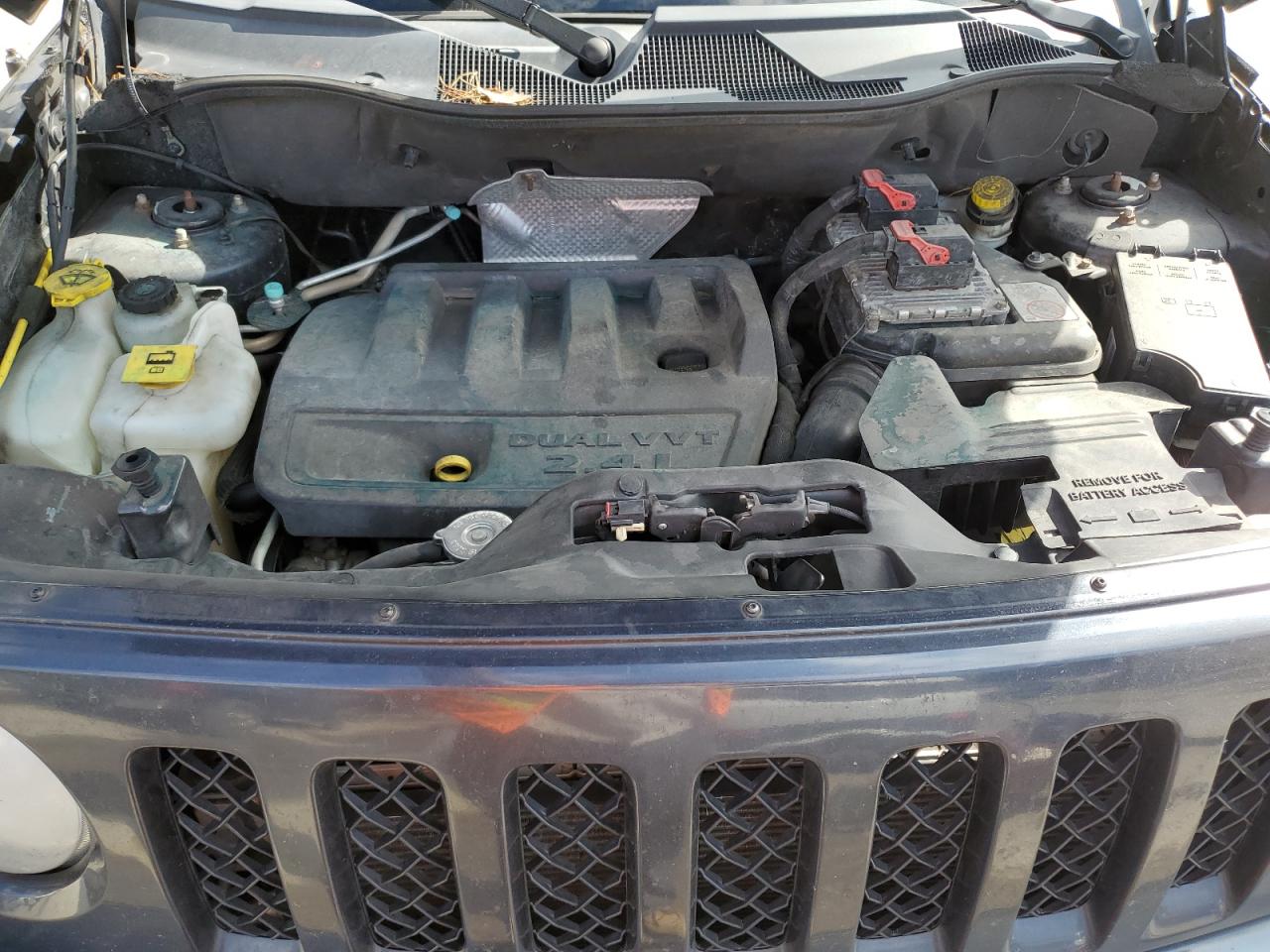 2014 Jeep Liberty (Patriot) - Image 11