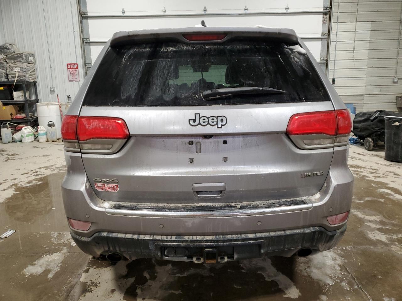2014 Jeep Grand Cherokee - Image 6