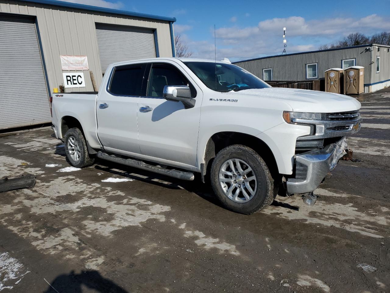 2019 Chevrolet Silverado - Image 4