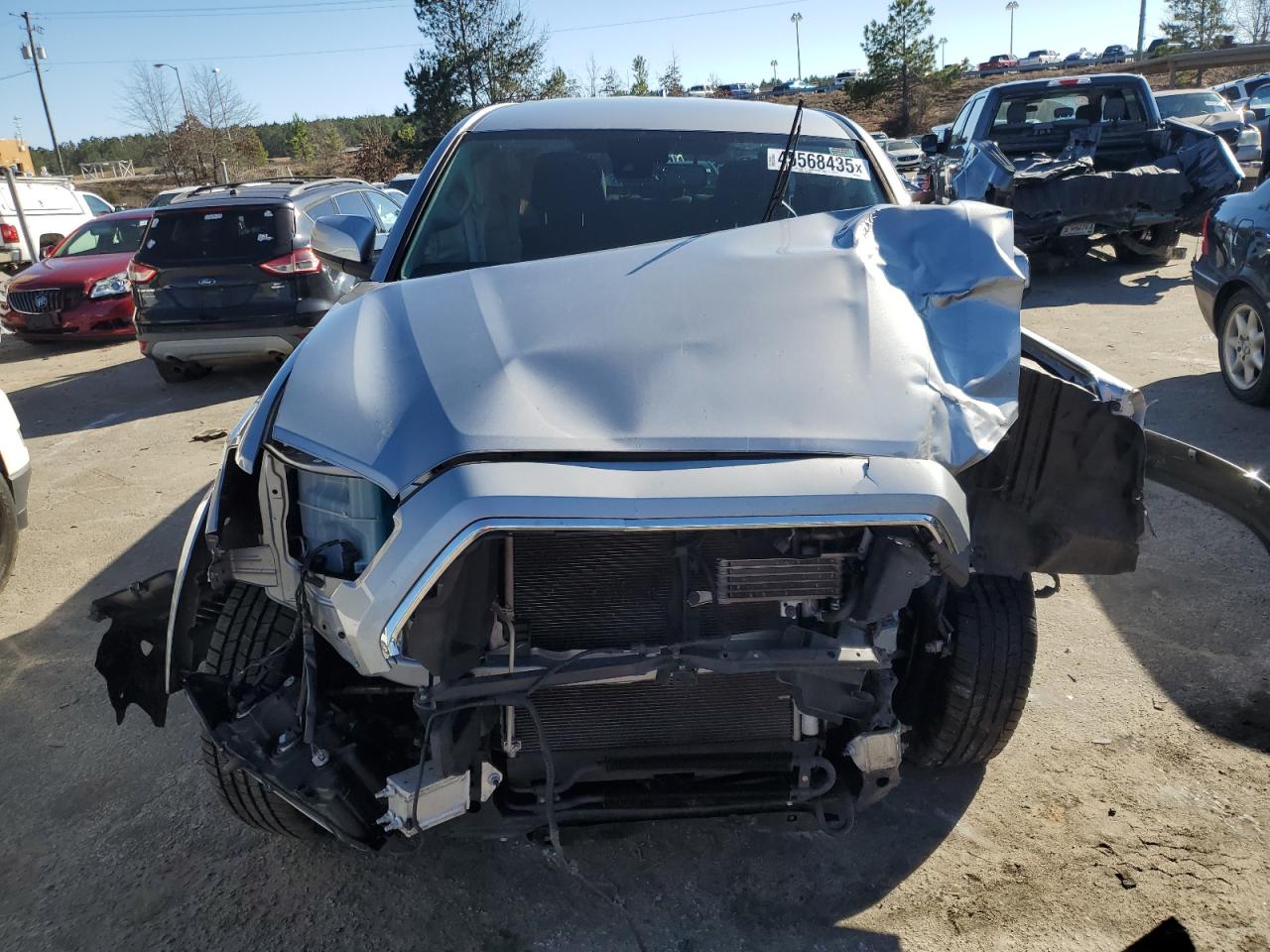 2020 Toyota Tacoma - Image 5