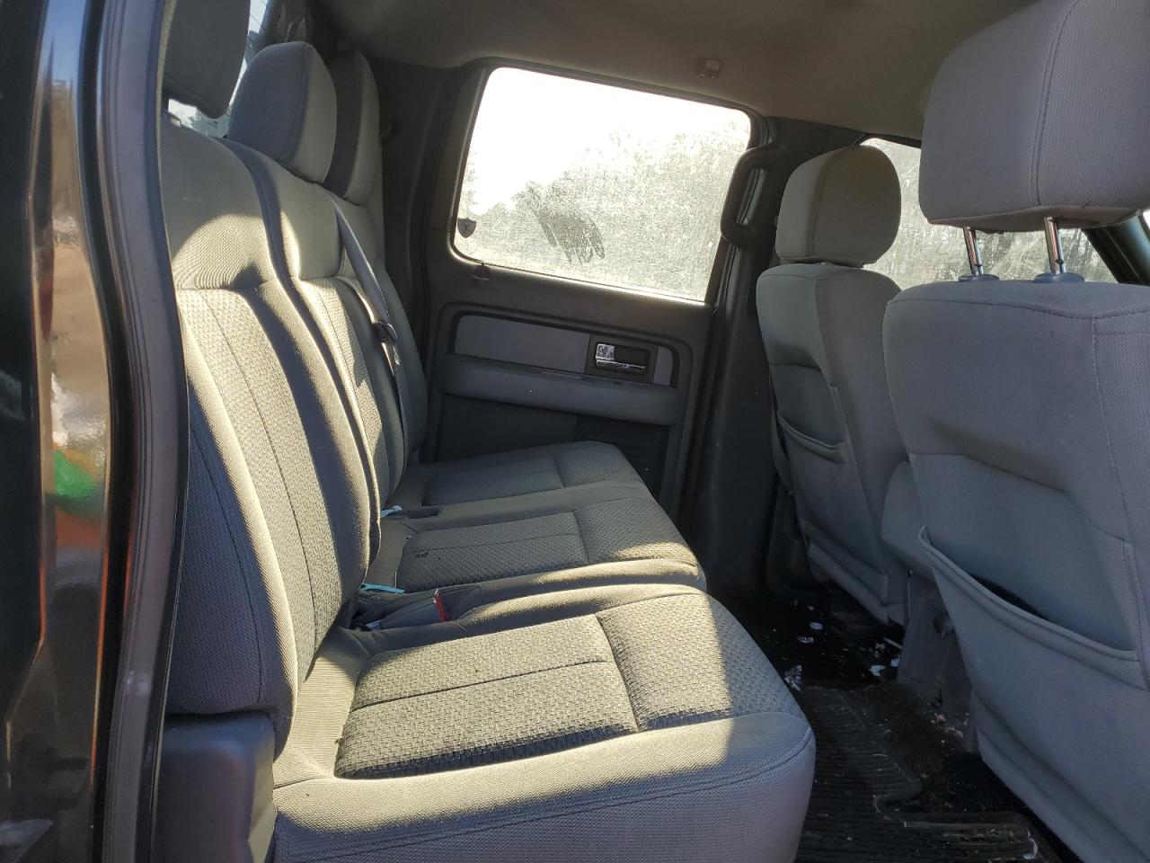 2012 Ford F-150 - Image 10