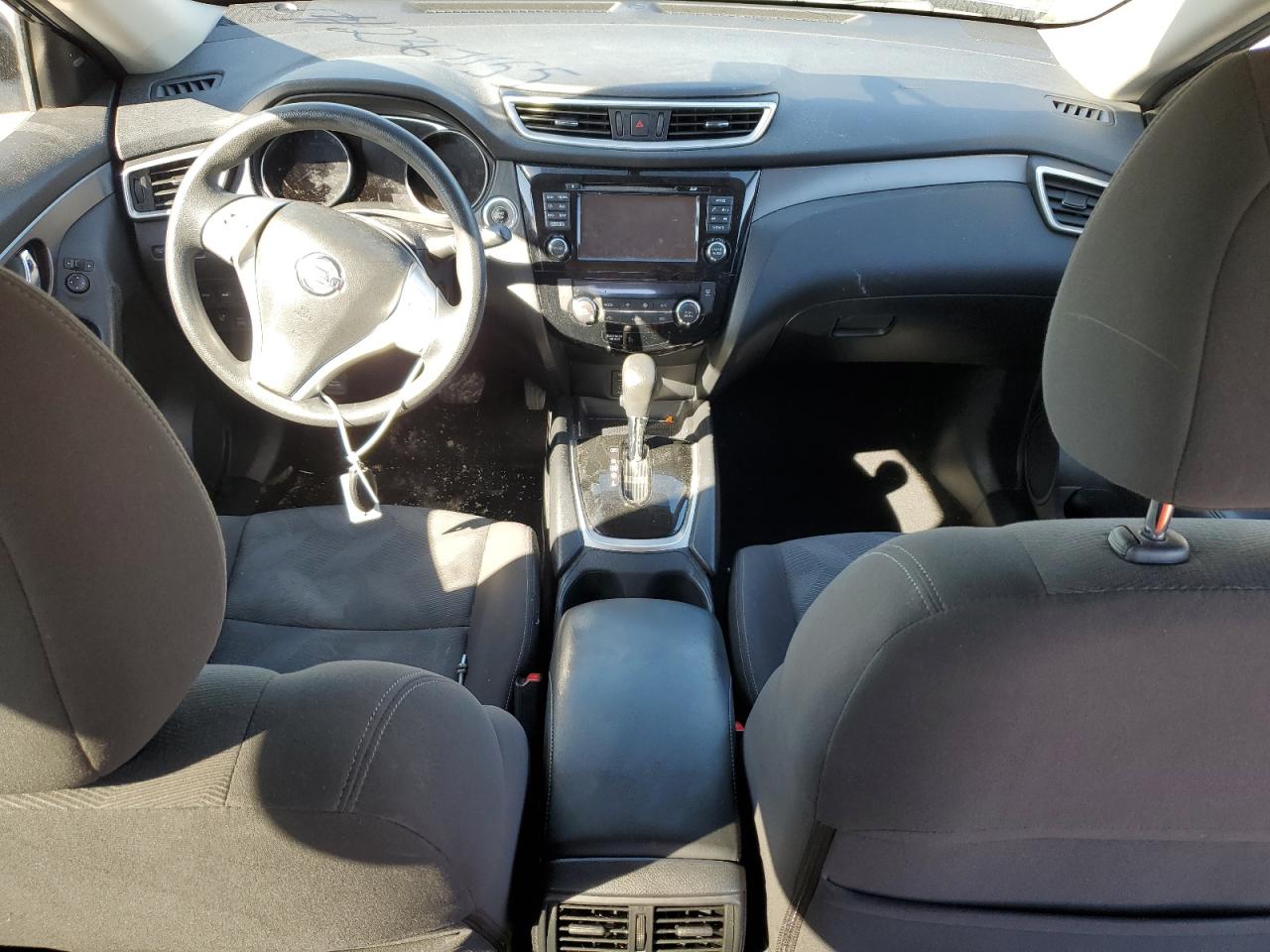 2016 Nissan Rogue - Image 8