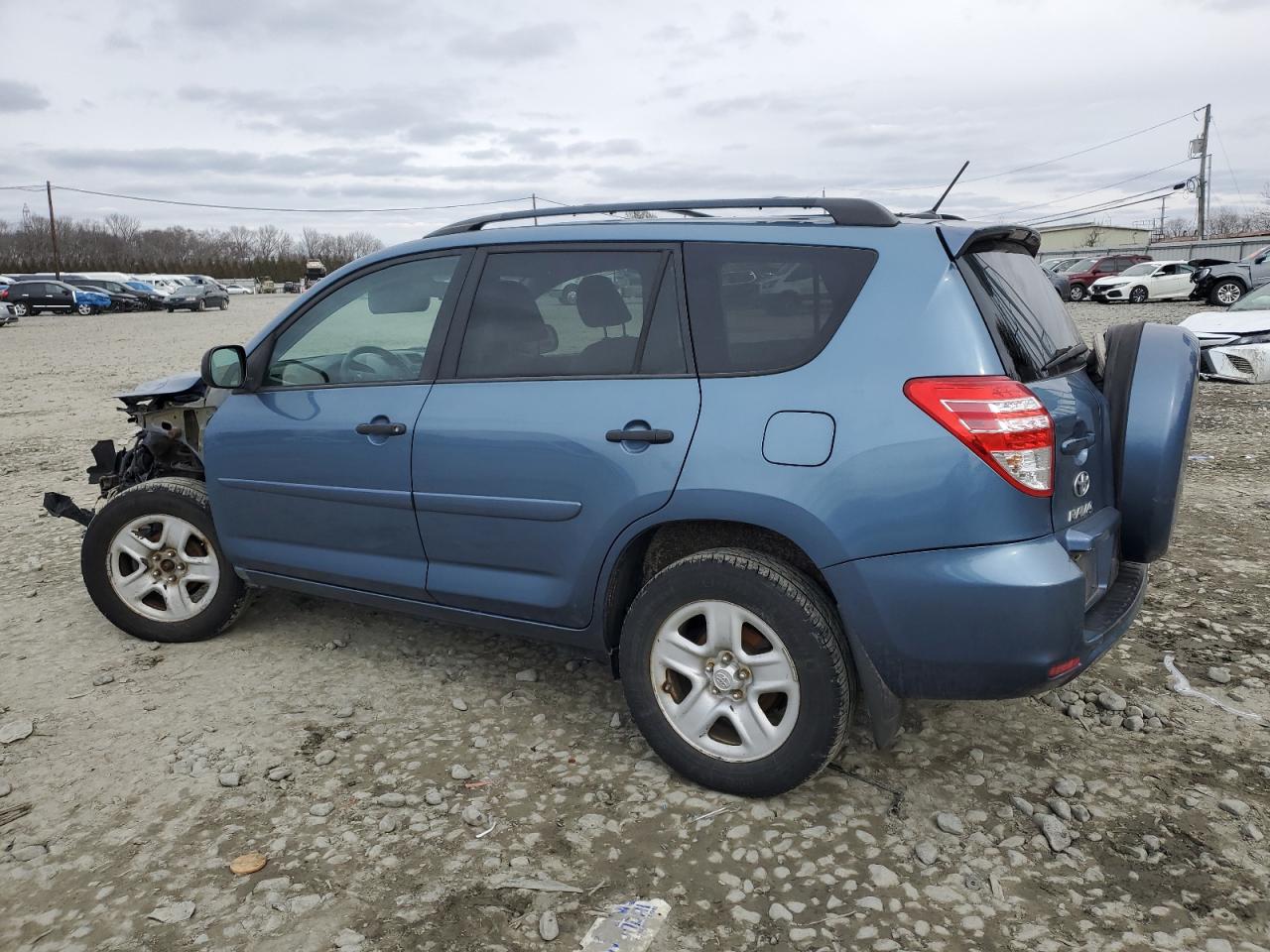 2012 Toyota RAV 4 - Image 2