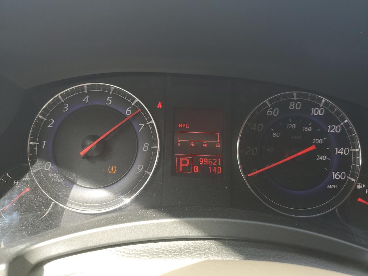 2010 Infiniti EX - Image 9