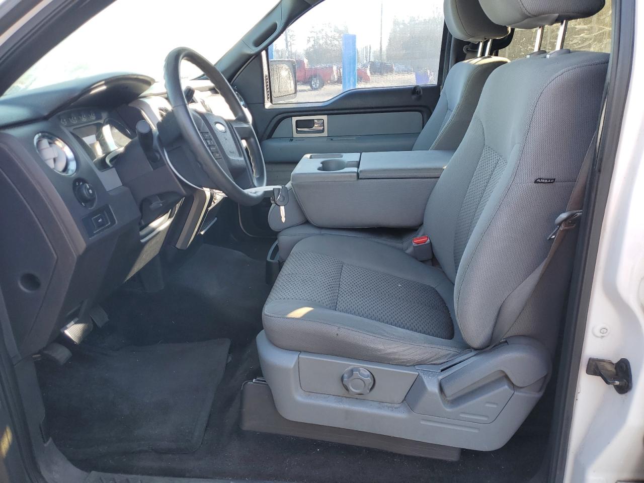 2011 Ford F-150 - Image 7