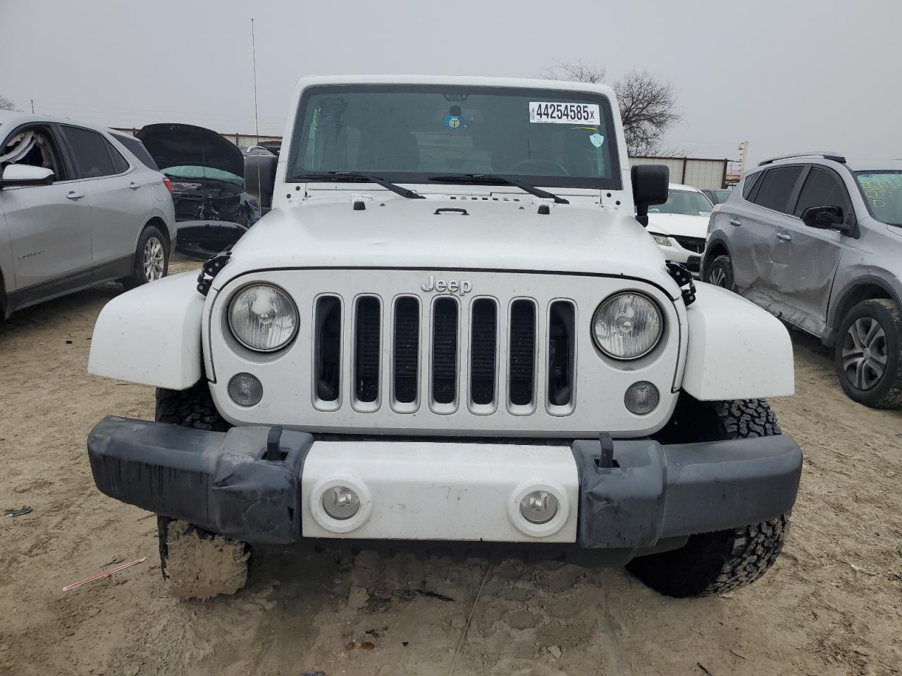 2016 Jeep Wrangler - Image 5