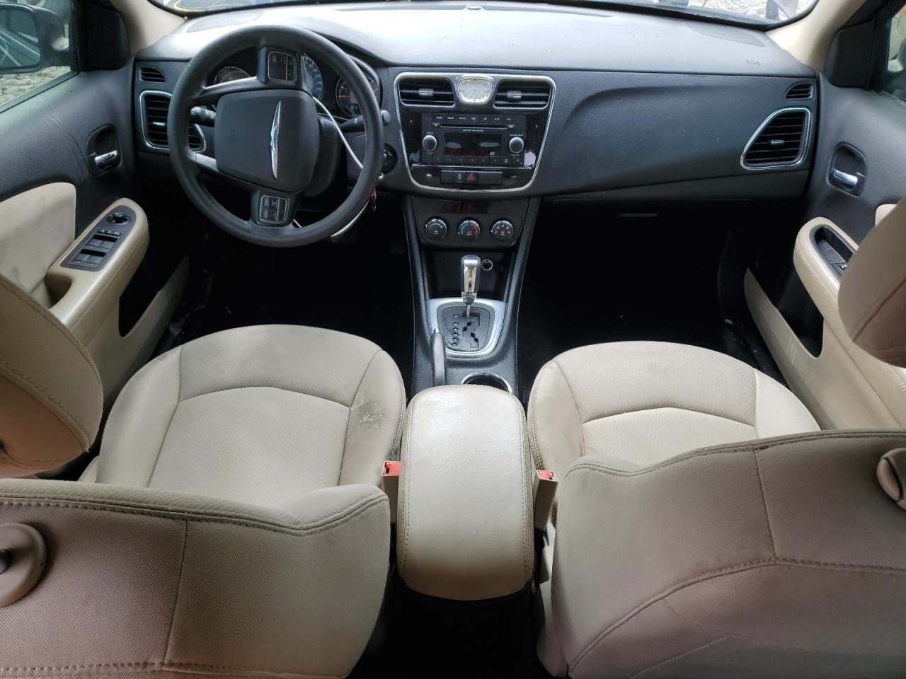 2013 Chrysler 200 - Image 8