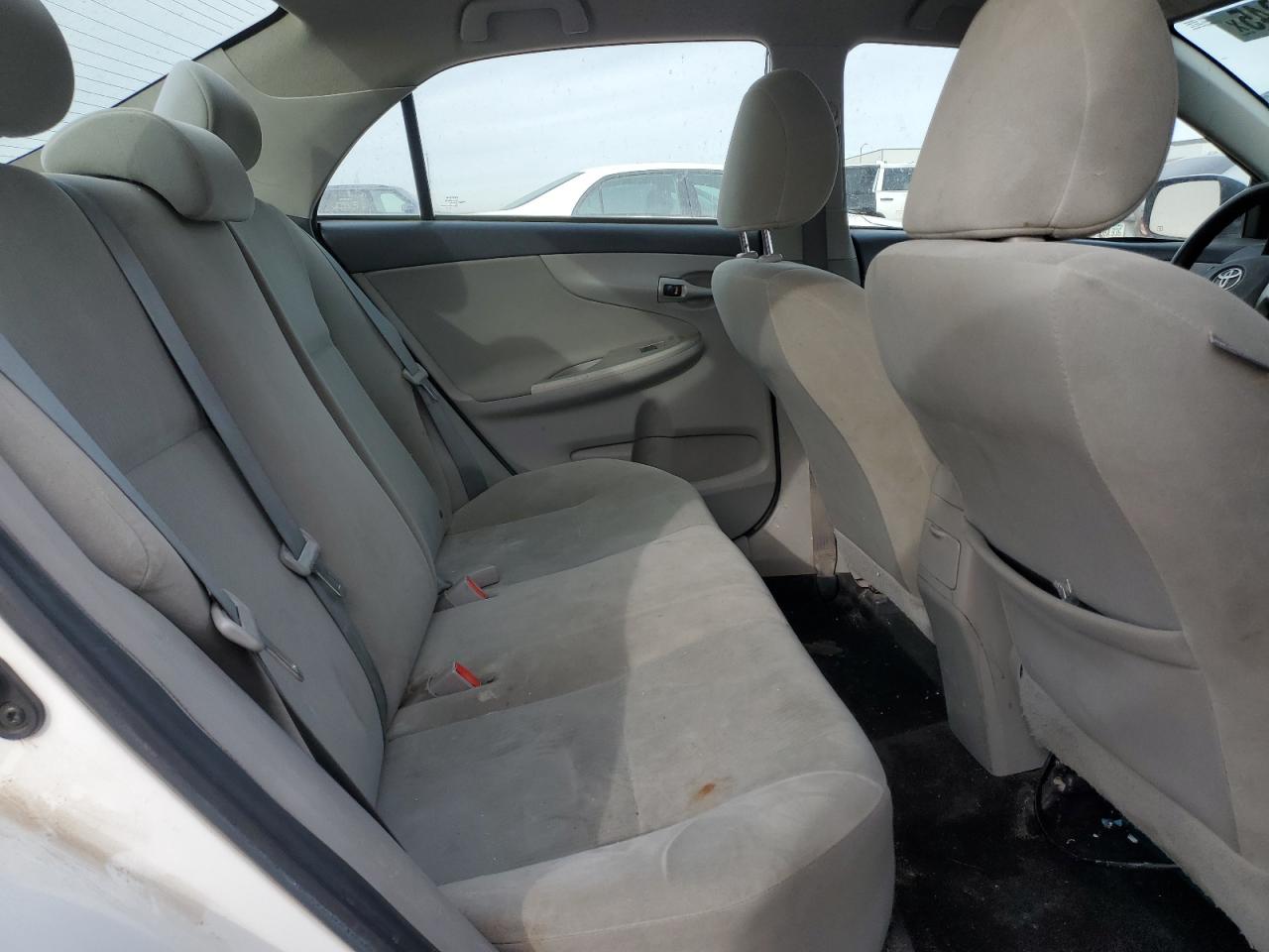 2012 Toyota Corolla - Image 11
