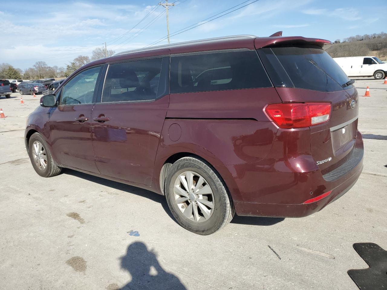 2017 Kia Sedona - Image 2