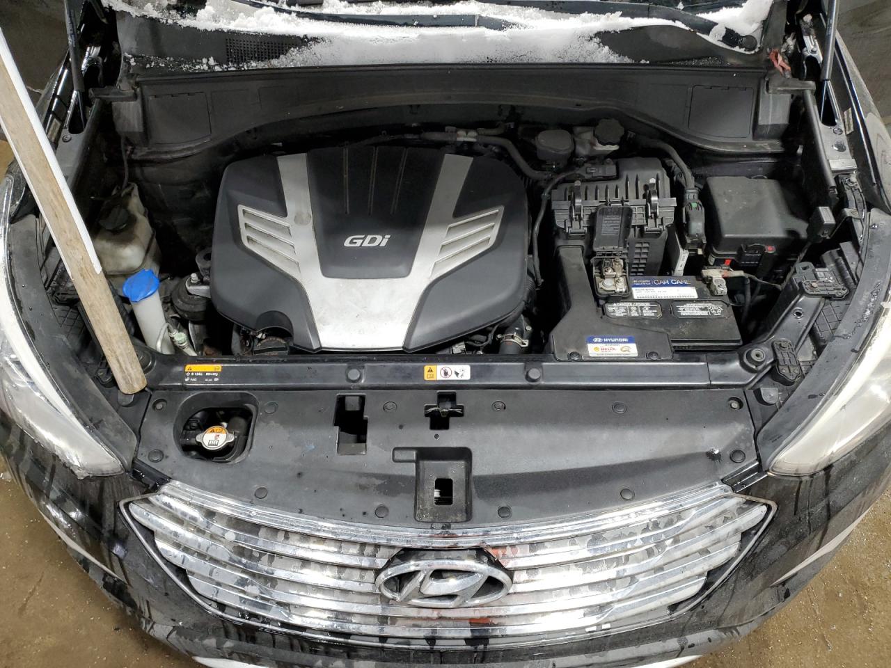 2014 Hyundai Santa Fe - Image 12