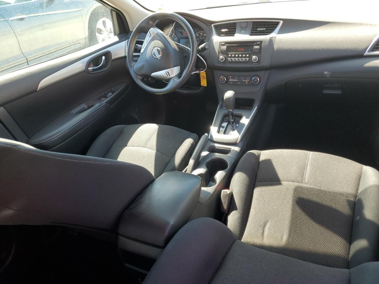 2017 Nissan Sentra - Image 8