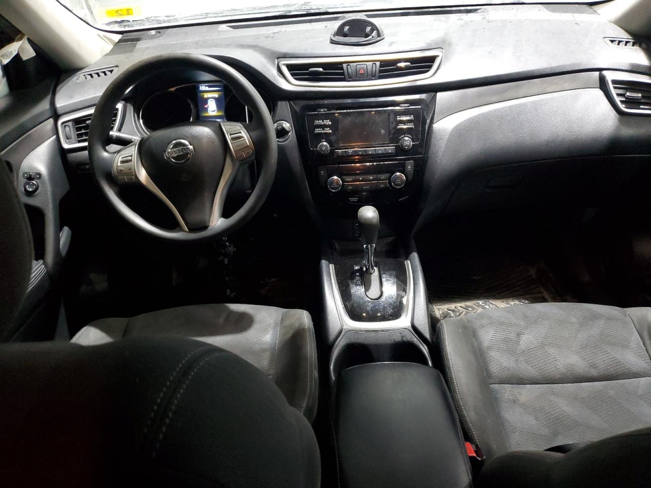 2015 Nissan Rogue - Image 8