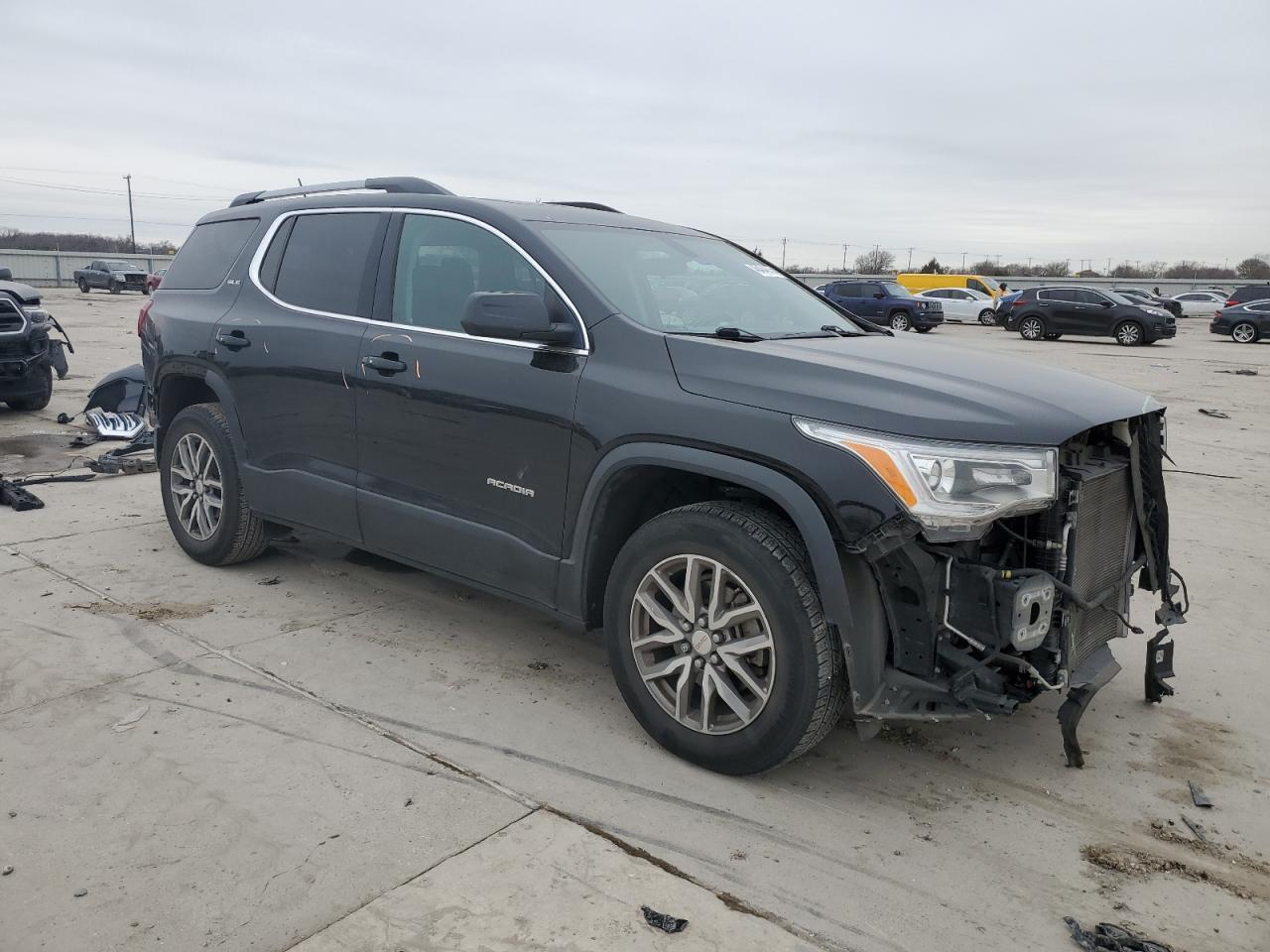 2019 GMC Acadia - Image 4