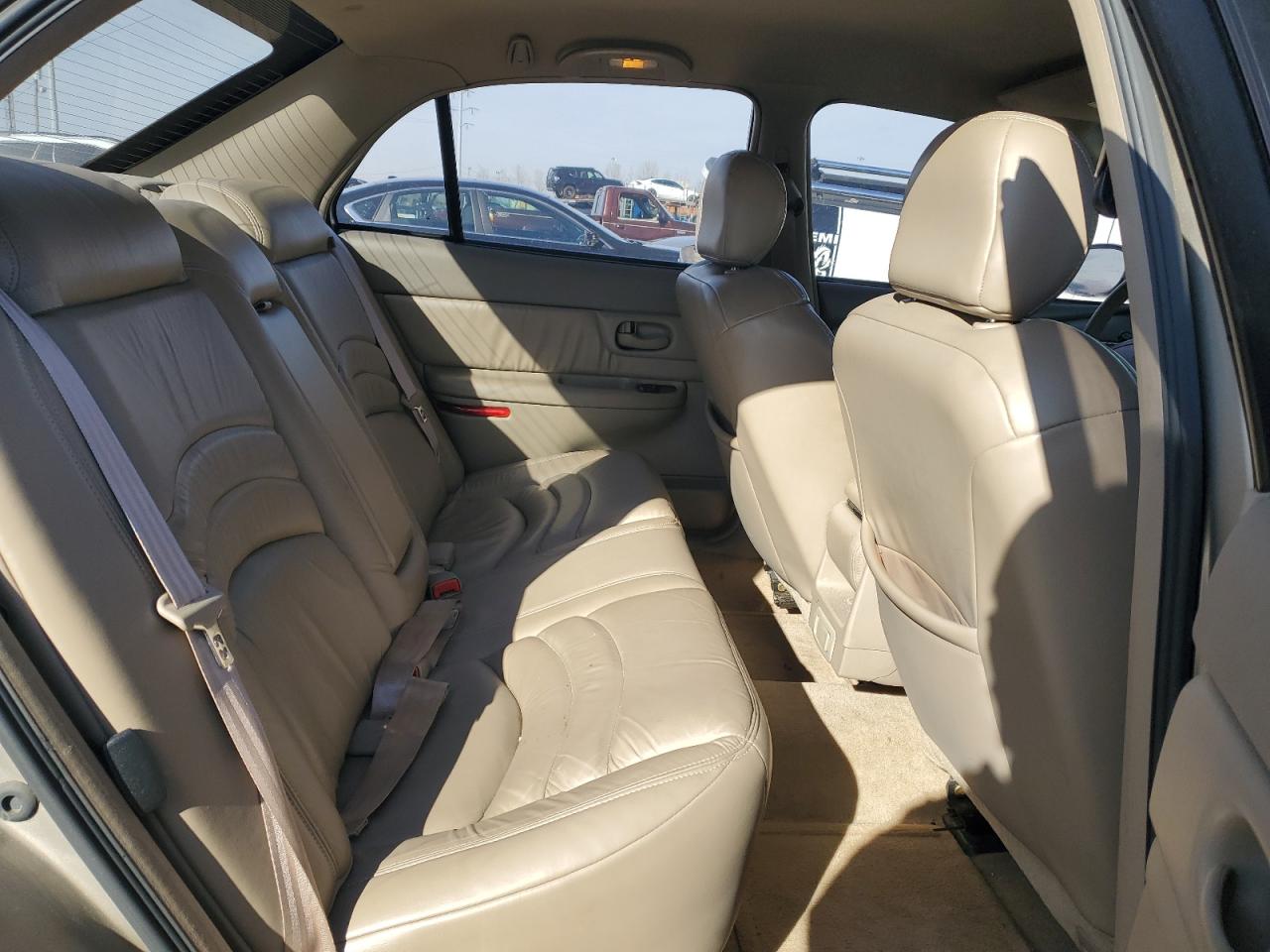 2000 Buick Century - Image 10