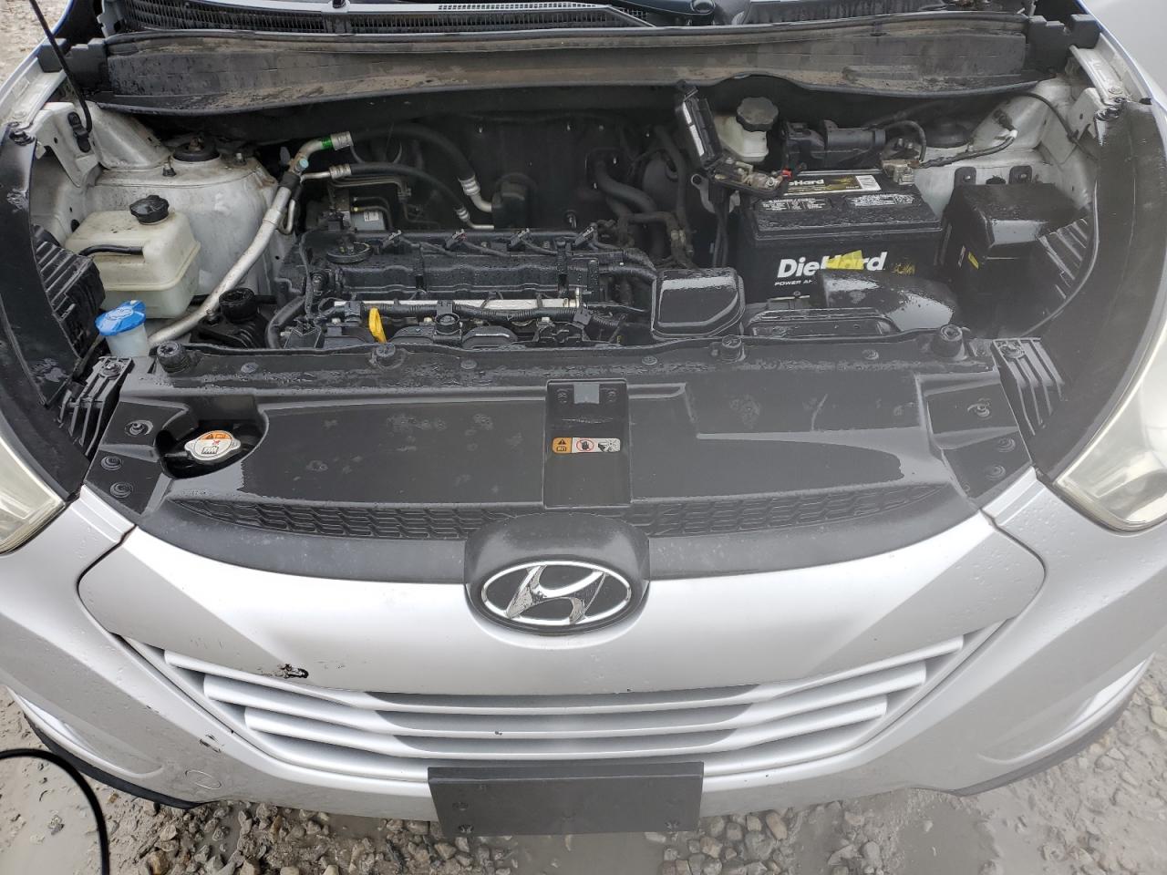 2013 Hyundai Tucson - Image 12