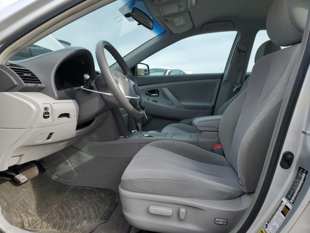 2011 Toyota Camry - Image 7