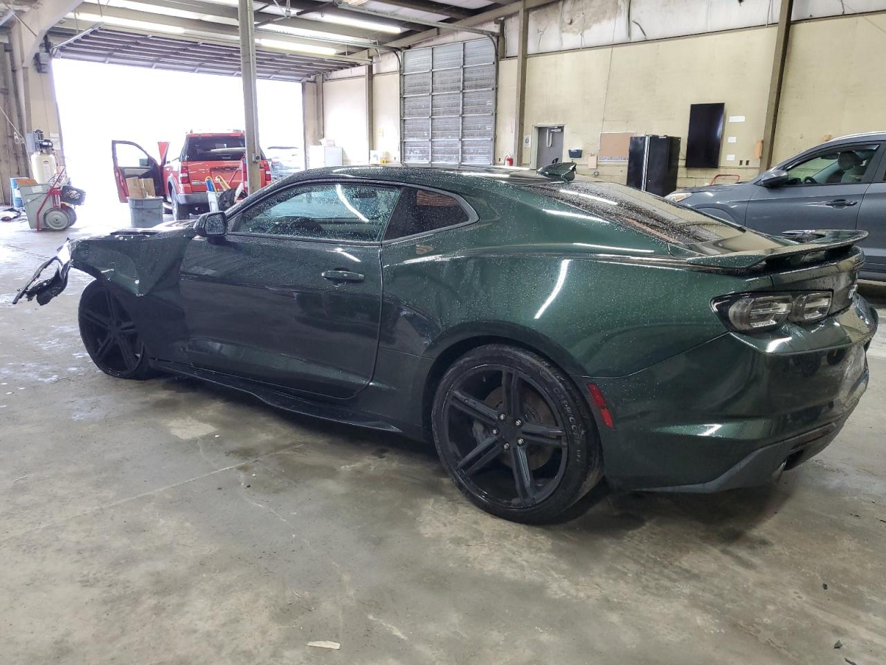 2020 Chevrolet Camaro - Image 2