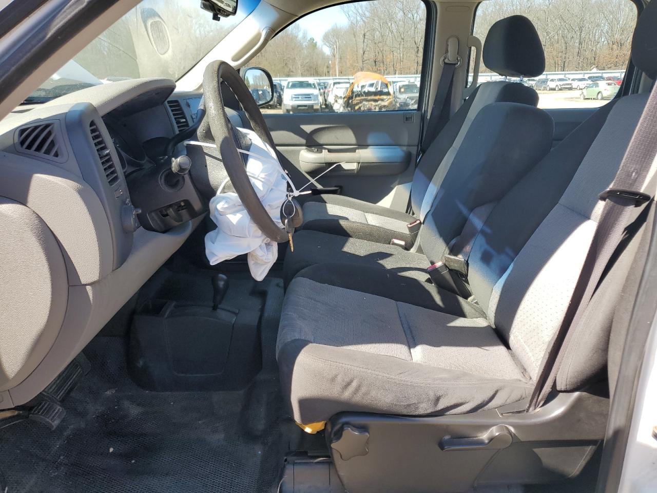 2008 Chevrolet Silverado - Image 7