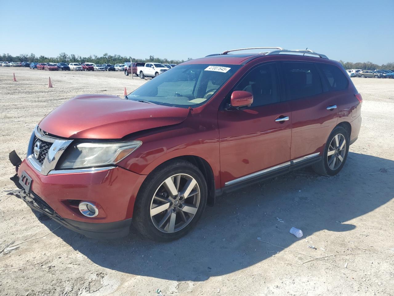 2014 Nissan Pathfinder - Image 1