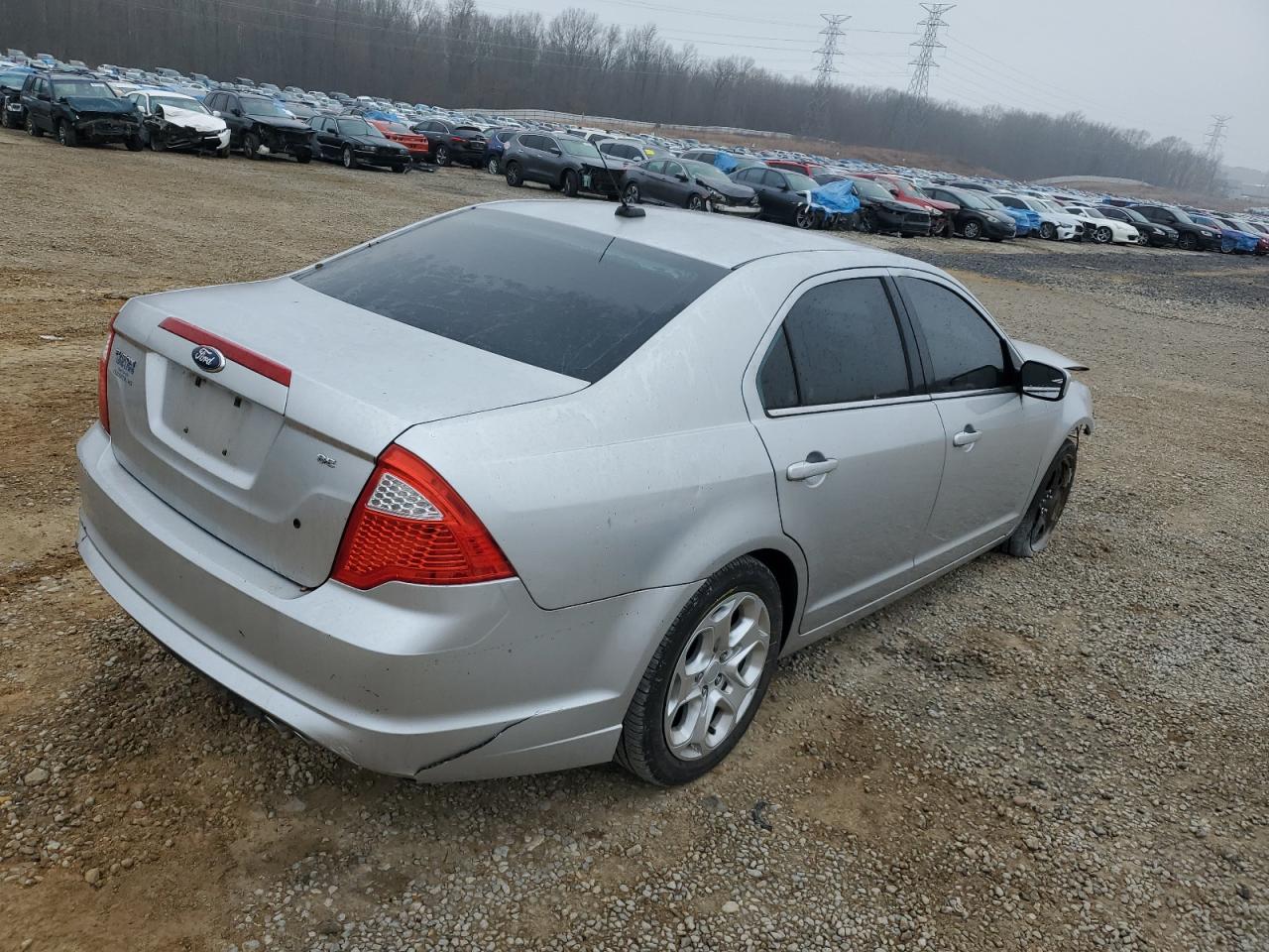 2011 Ford Fusion - Image 3