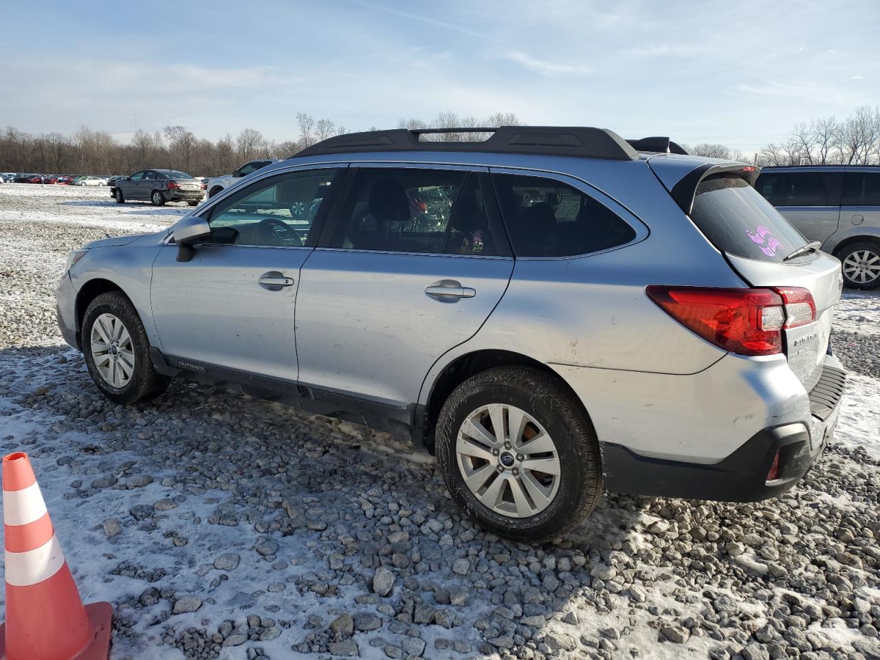 2019 Subaru Outback - Image 2