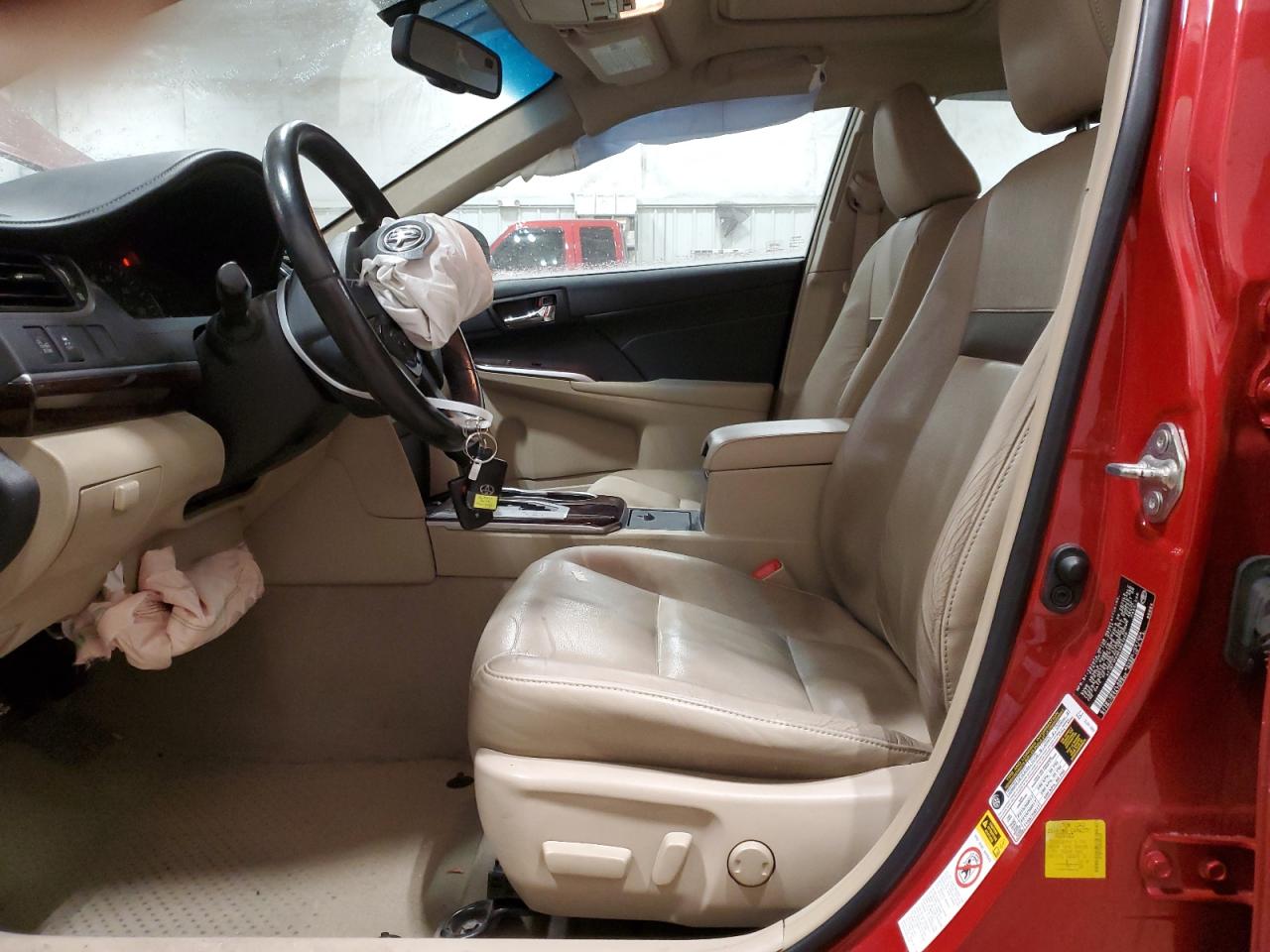 2014 Toyota Camry - Image 7