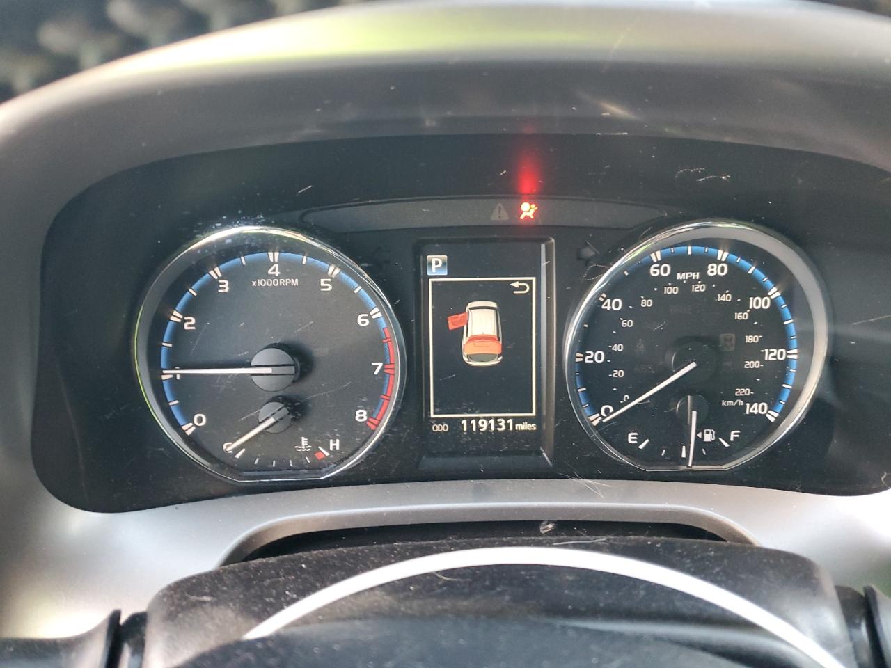 2016 Toyota RAV 4 - Image 9