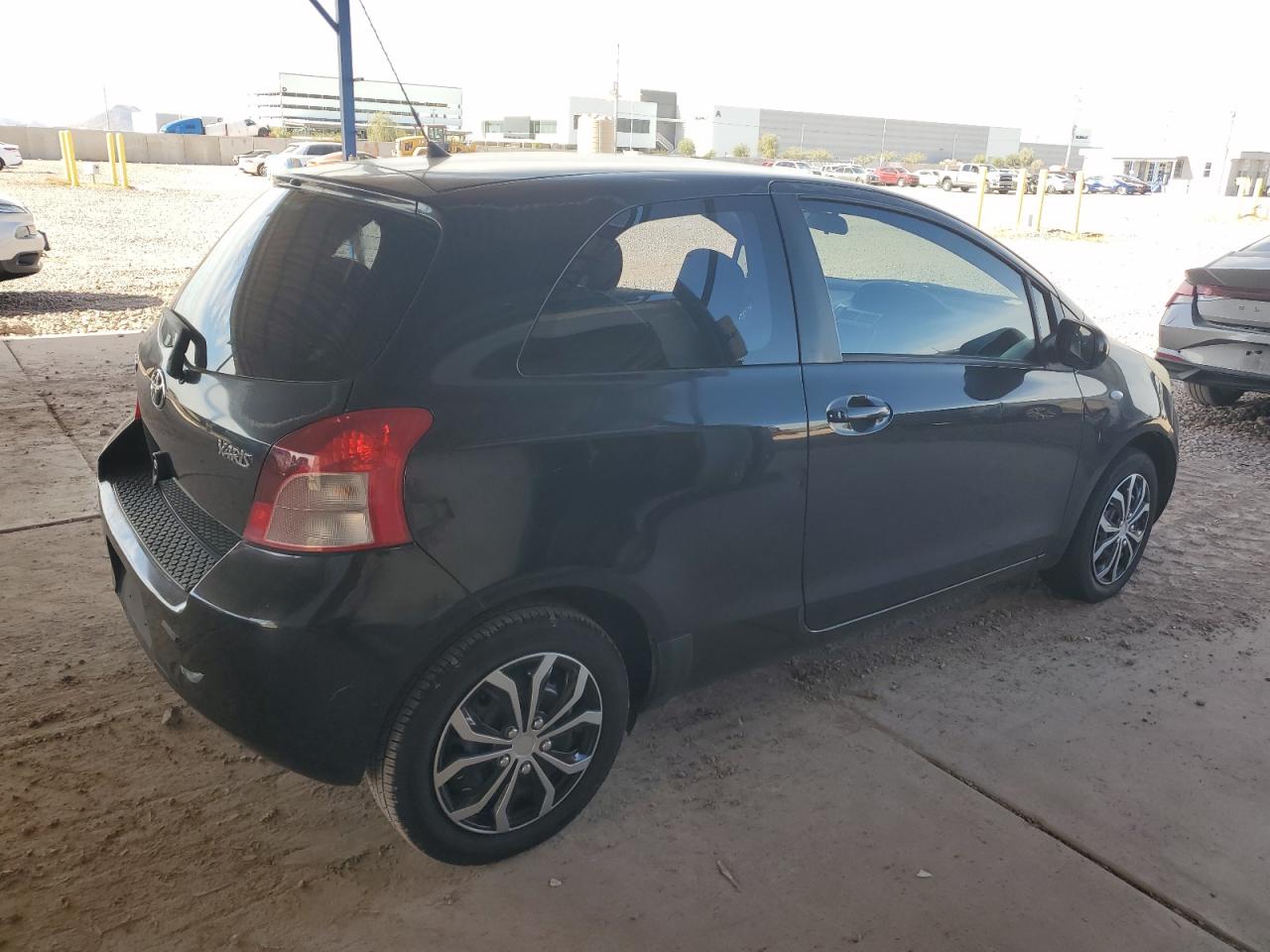 2007 Toyota Yaris - Image 3