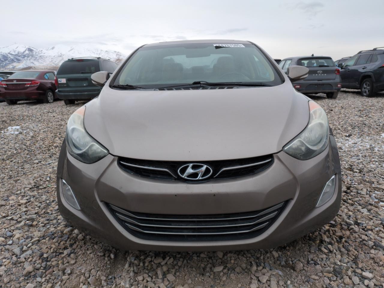 2011 Hyundai Elantra - Image 5