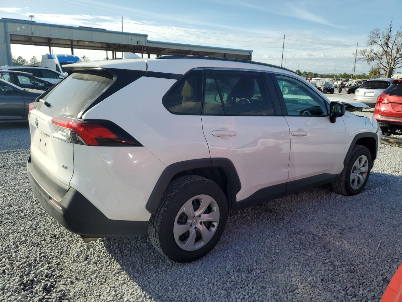 2021 Toyota RAV 4 - Image 3