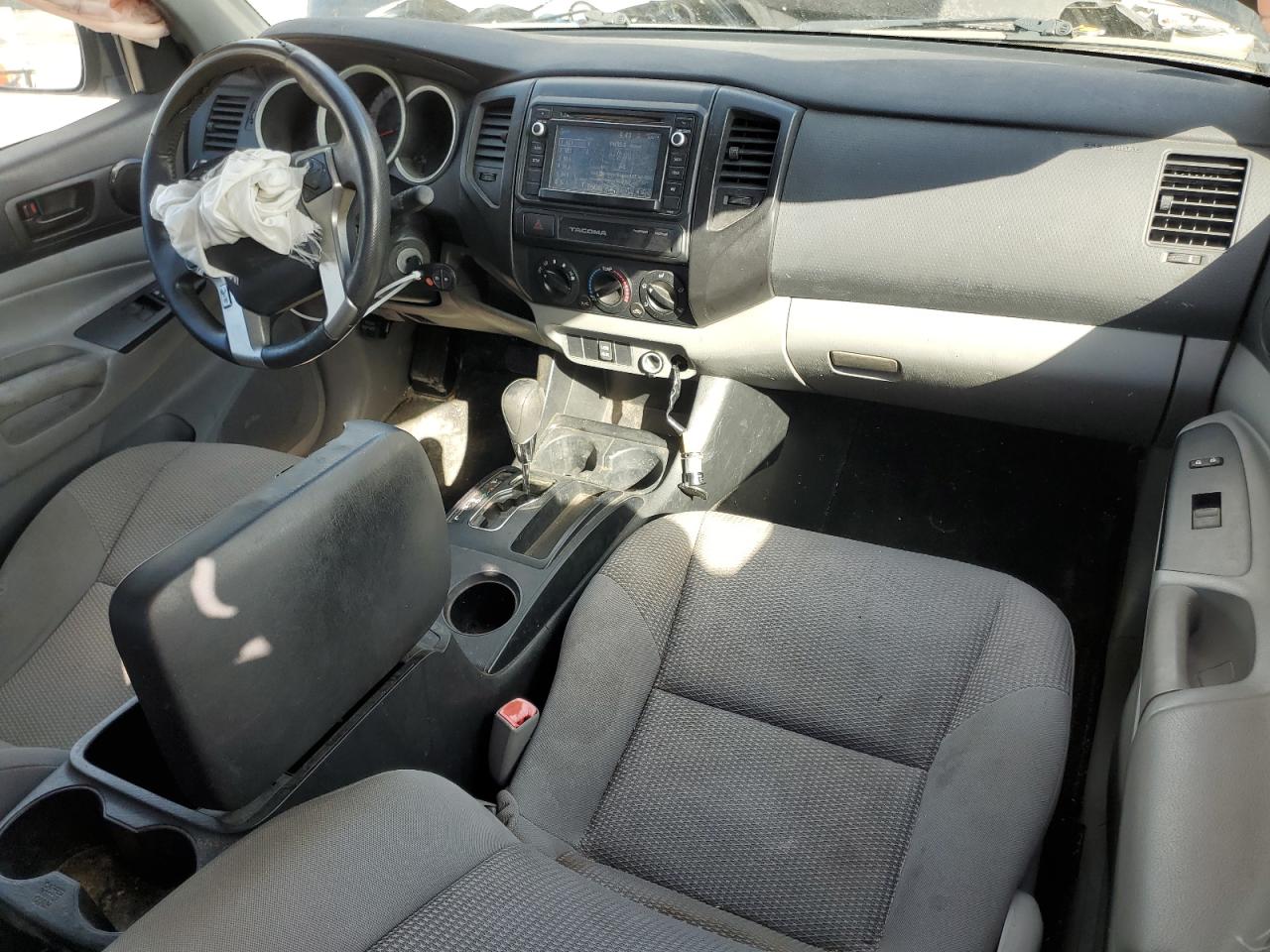 2015 Toyota Tacoma - Image 8