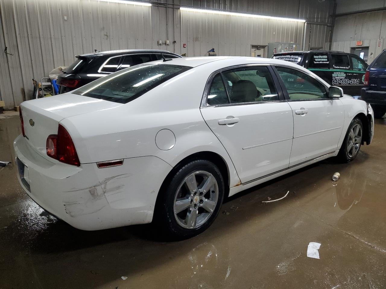 2010 Chevrolet Malibu - Image 3