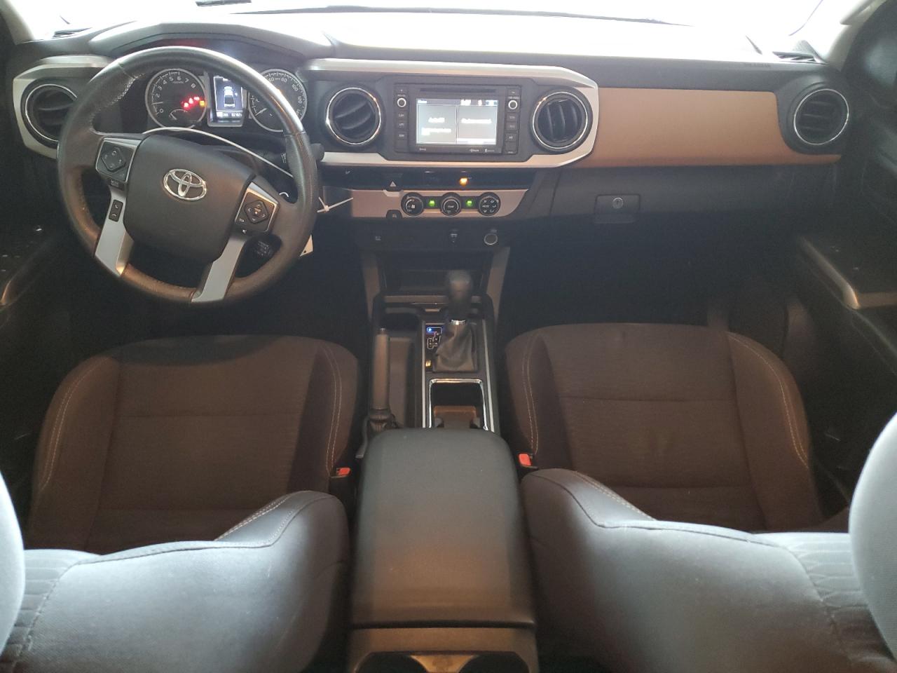 2017 Toyota Tacoma - Image 8