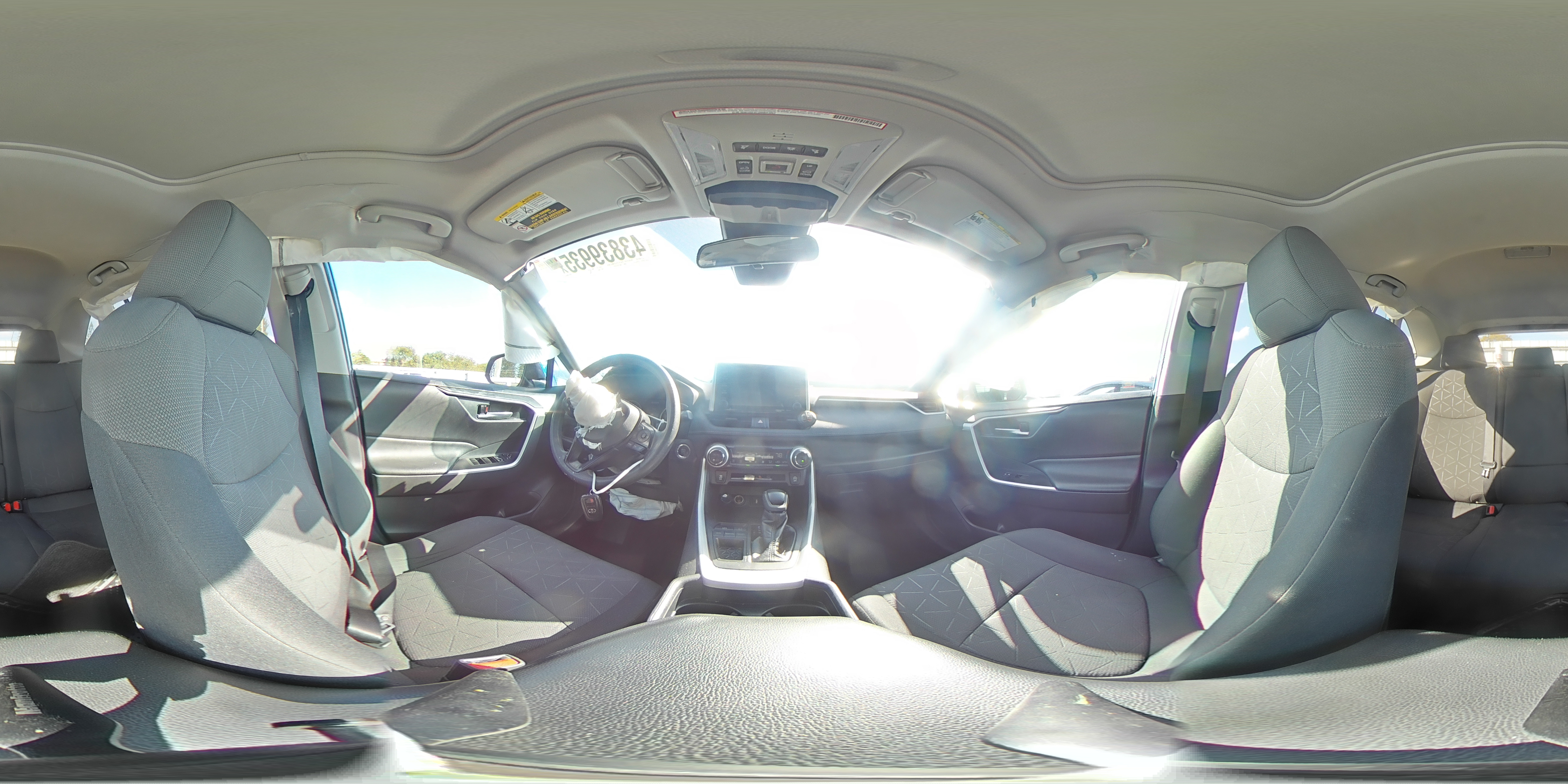 2021 Toyota RAV 4 - Image 14
