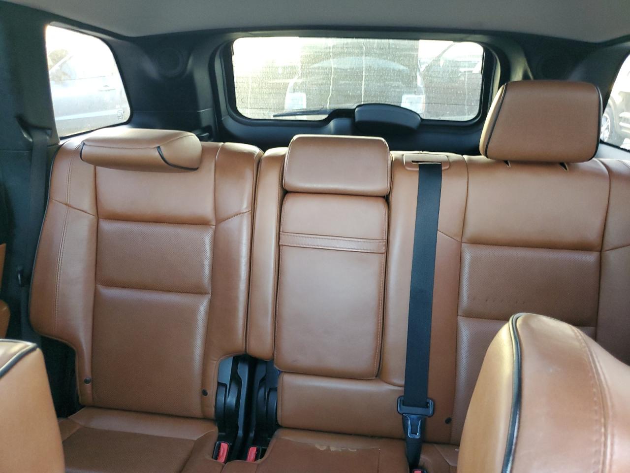 2012 Jeep Grand Cherokee - Image 10