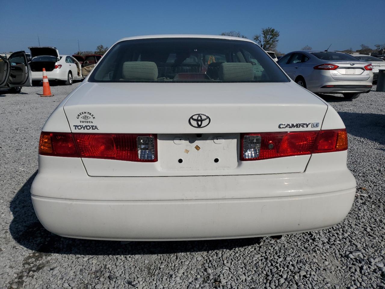 2001 Toyota Camry - Image 6