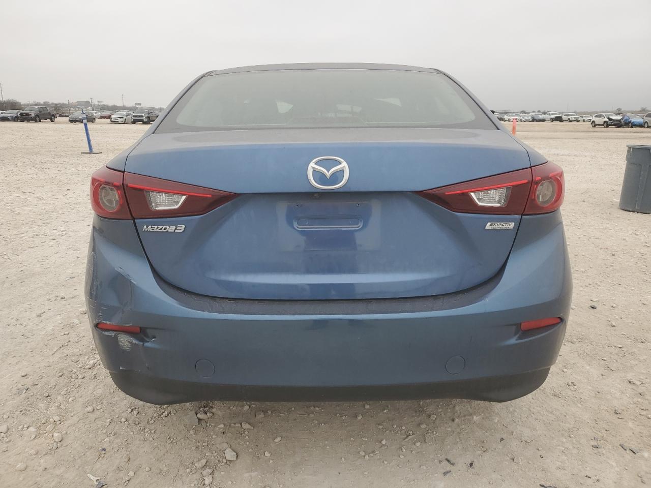 2018 Mazda 3 - Image 6