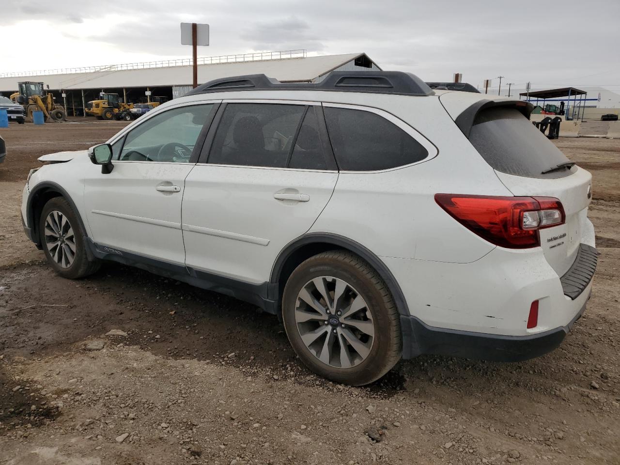 2015 Subaru Outback - Image 2