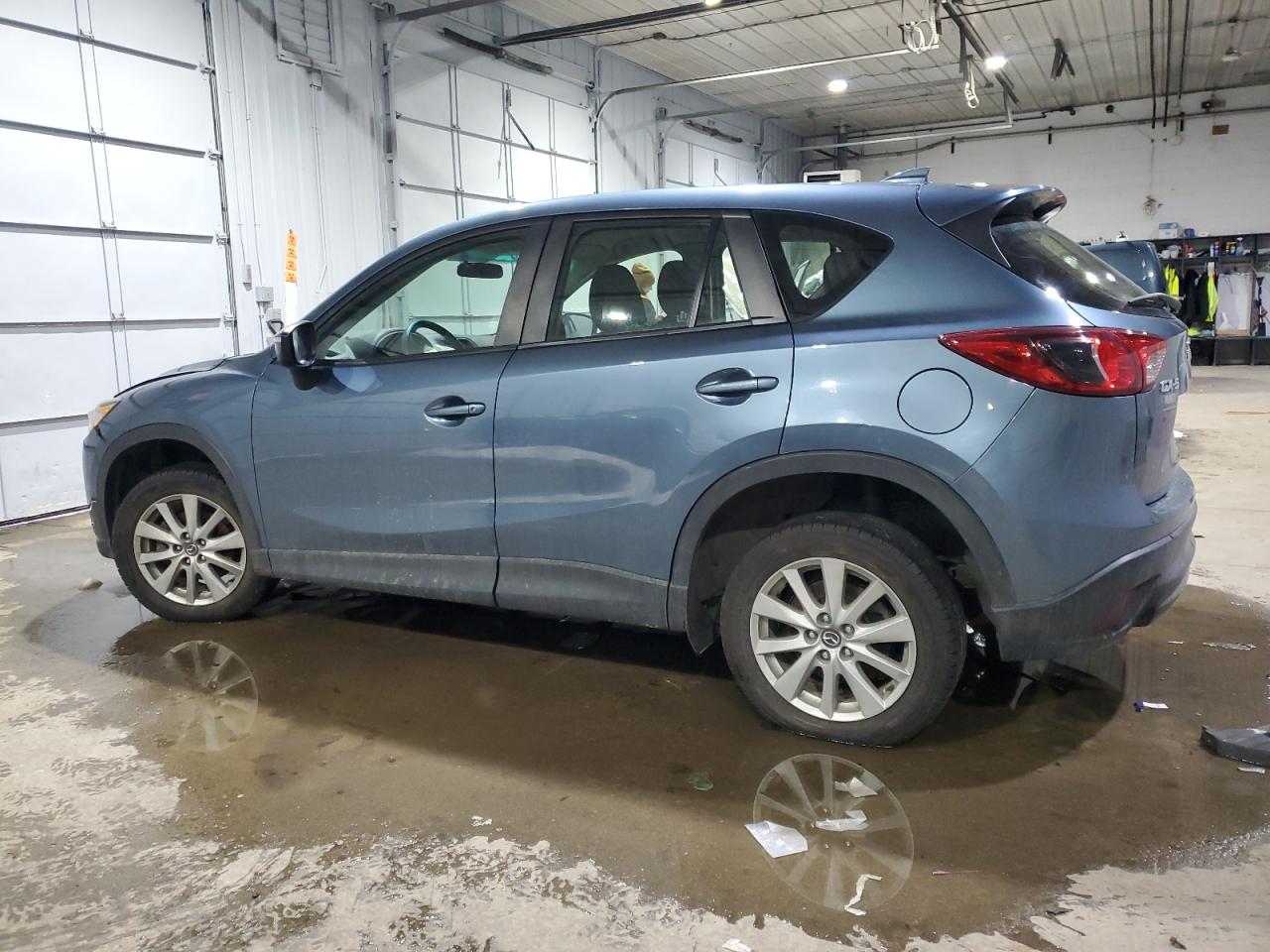 2016 Mazda CX-5 - Image 2