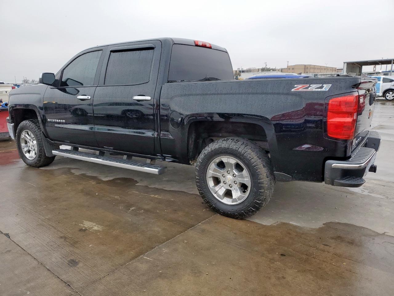2014 Chevrolet Silverado - Image 2