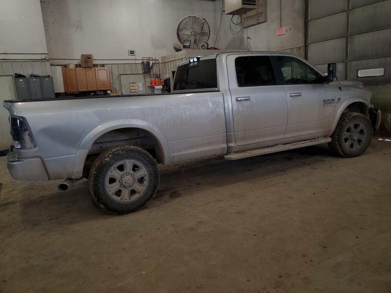 2018 RAM 3500 - Image 3