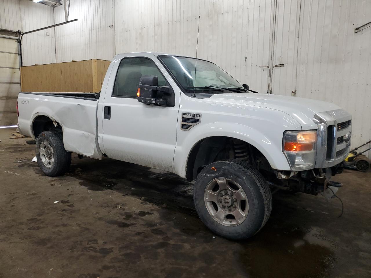 2010 Ford F350 - Image 4
