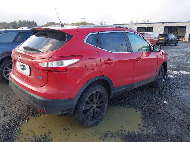 2015 NISSAN QASHQAI TE