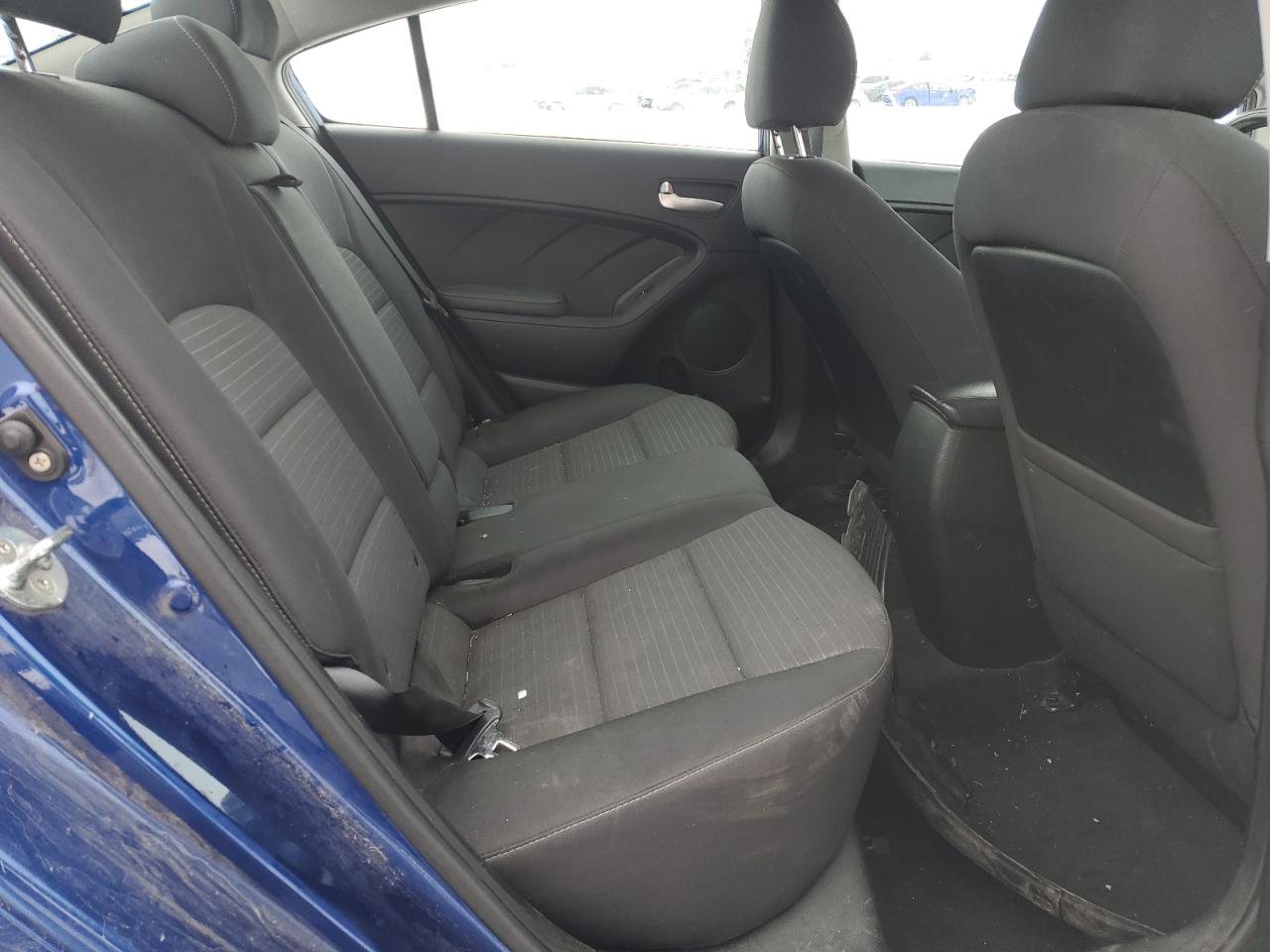 2018 Kia Forte - Image 10