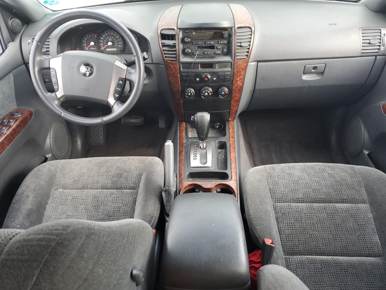 2003 Kia Sorento - Image 8