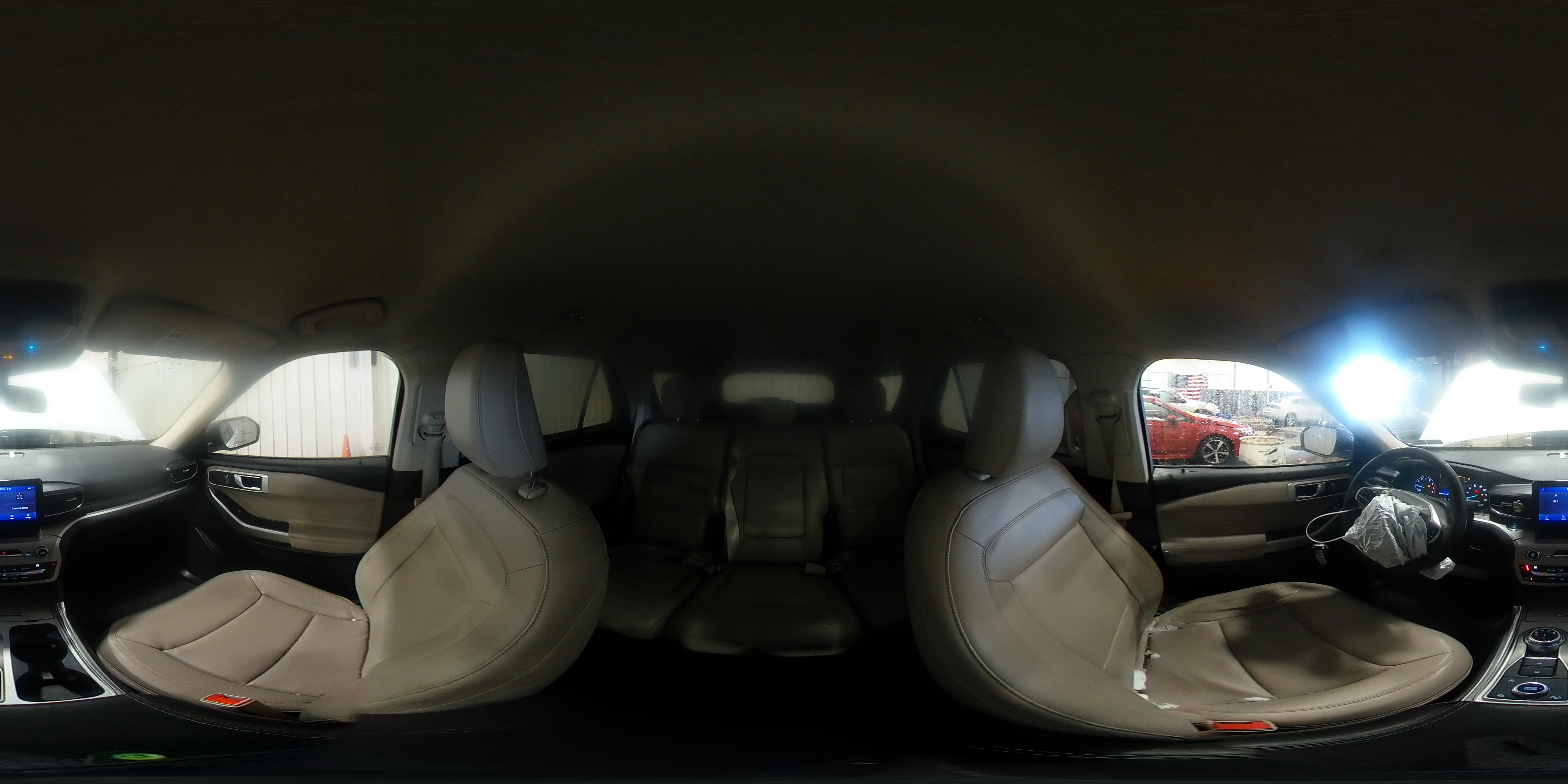 2021 Ford Explorer - Image 15